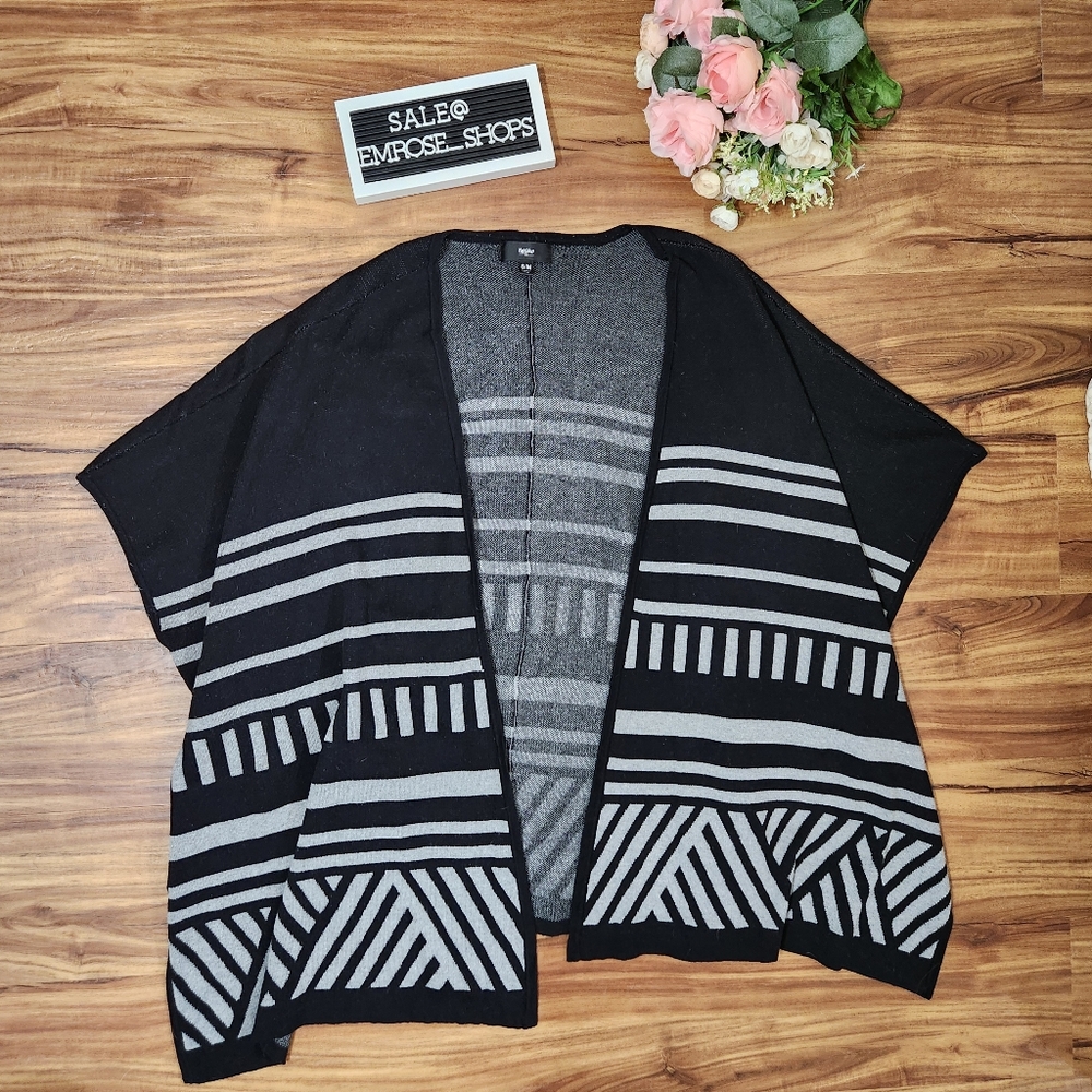 Mossimo Geometric Shawl